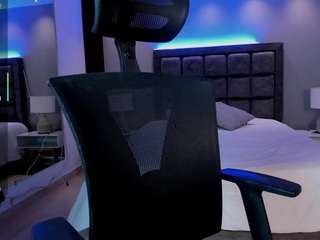 violet-anders webcam model