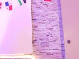 lizmonserrat1 live cam