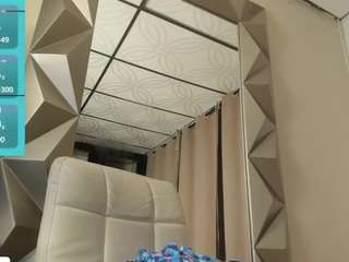 mia-scarlet's CamSoda show and profile