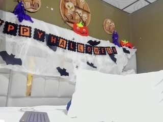 Mia-scarlet live cam preview
