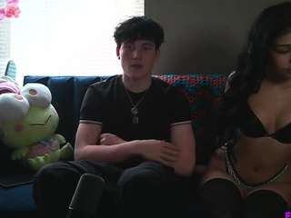 milkandalilhoney webcam