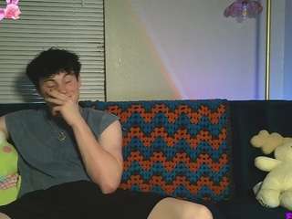 milkandalilhoney webcam