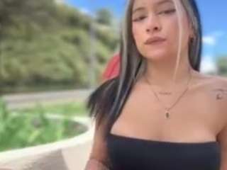 naughtyfriends Live Webcam on CamSoda