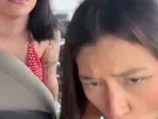 Live webcam model naughtyfriends on Soda Cams