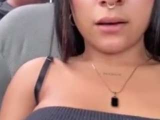 naughtyfriends's CamSoda show and profile
