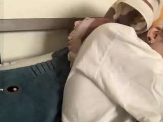 rosinamcwhirter Live Webcam on CamSoda