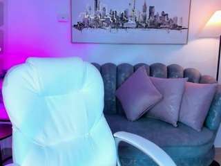 zharaa-fox Sex Cam Show