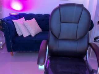 zharaa-fox live webcam show