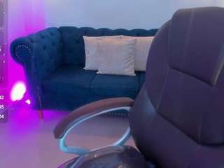 zharaa-fox live webcam show