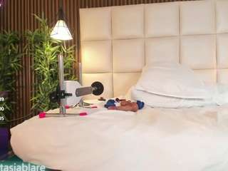 anastasiablare live cam profile