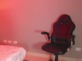 natashabale chat room