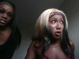 PrettyInPinkXx — cam show live