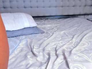 alexiiabrown's CamSoda show and profile