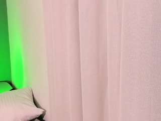 alexiiabrown live