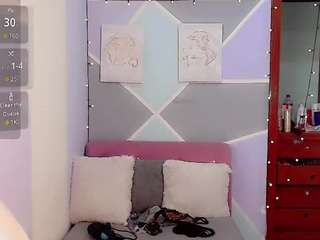 dolly-dirty live webcam show