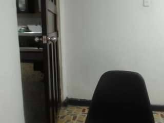 maria-pole Live Webcam on CamSoda