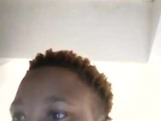 bubbles2004 Live Webcam on CamSoda