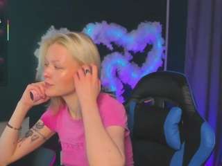  callista-a chat room