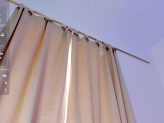 debbie-hans Striptease live webcam