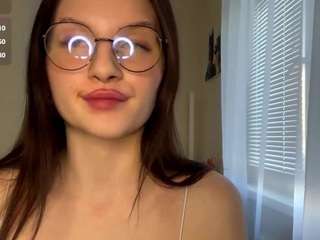 debbymceady live cam profile