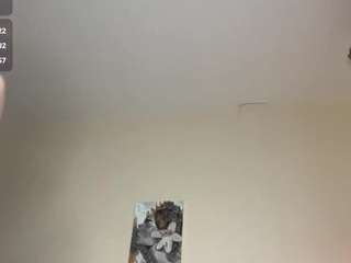 lilian live webcam show