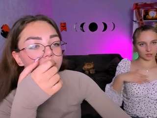 elen-dark Live Webcam on CamSoda