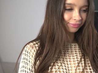 elsystagner's CamSoda show and profile