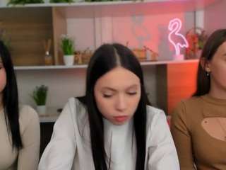  isla-dior chat room