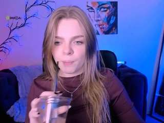 lina-fox12 from CamSoda is Freechat