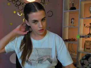 lina-fox12 live webcam show