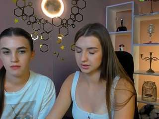 lina-fox12 live webcam show