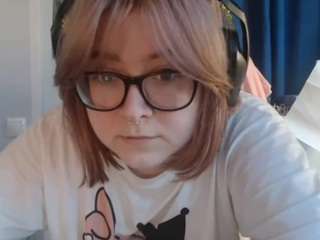 makedasoloman webcam model