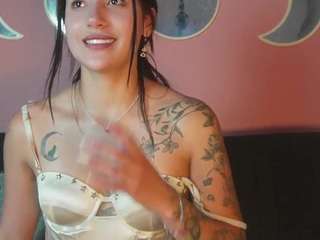 Live webcam model natashapride on Soda Cams