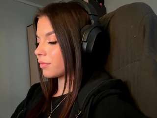  skylarking chat room