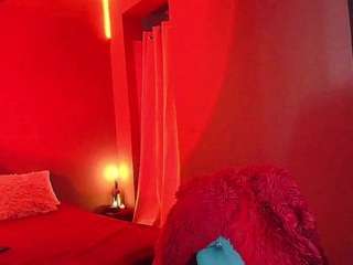 sophiejuicy22 webcam model