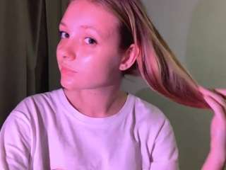 stellamoore webcam model