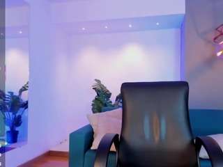 venus-cooper webcam model