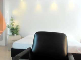 le modèle venus-cooper est en webcam porno dans un show sur le site camsoda, il possède les tags suivants: anal,no drinking,mature,middle aged,milf,naked,natural,nature,no smoking,latina,normal,orgasm,public,pussy,sexy,young adult,ass,lush,flashing,curvy