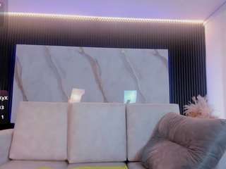 Venus-cooper's live stream