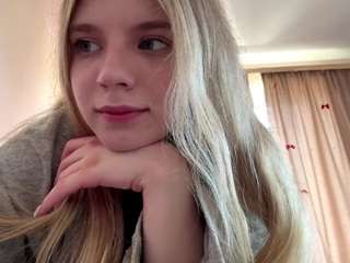 chloe-show