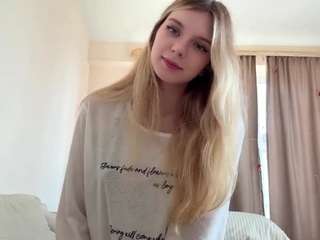 chloe-show