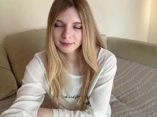 chloe-show
