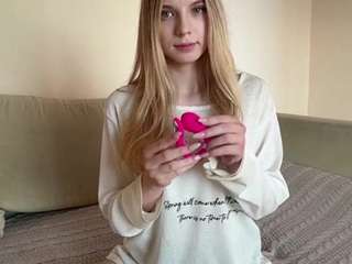 chloe-show