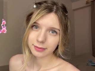 chloe-show