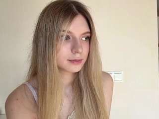 chloe-show