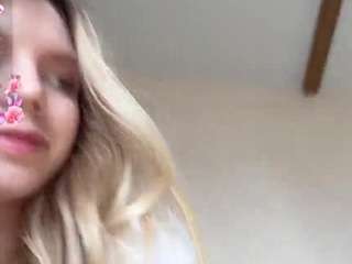 chloe-show