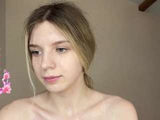chloe-show