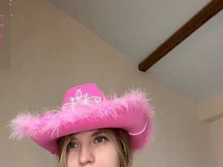 chloe-show