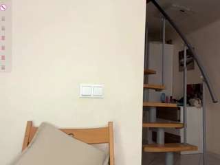 Chloe Show live webcam show