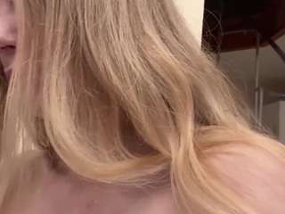 chloe-show